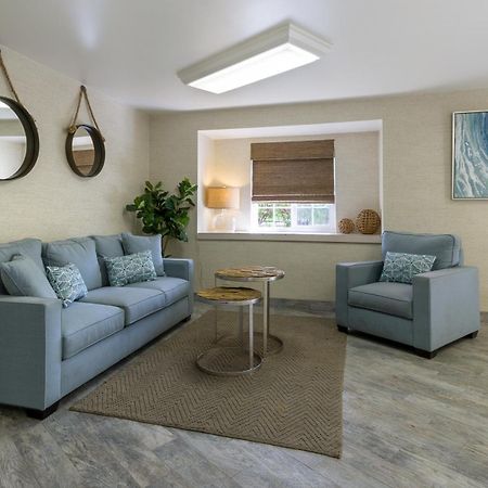 Ramada By Wyndham Costa Mesa/Newport Beach Dış mekan fotoğraf