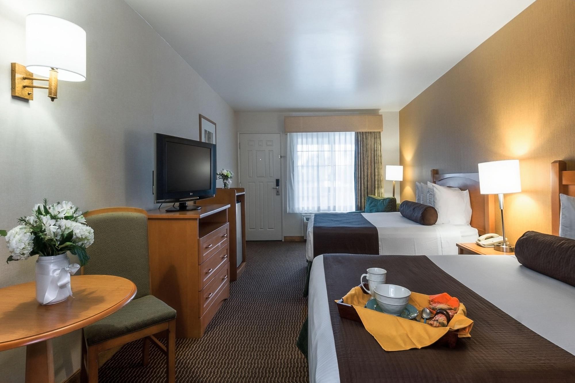 Ramada By Wyndham Costa Mesa/Newport Beach Dış mekan fotoğraf