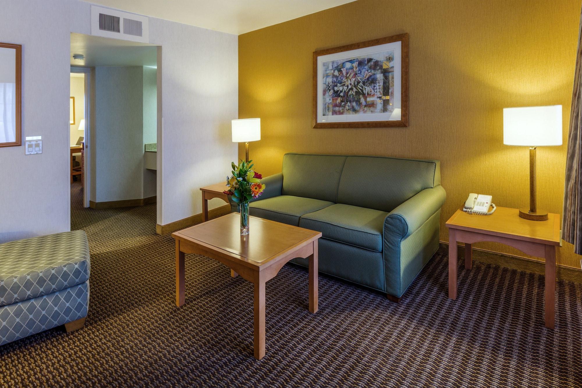 Ramada By Wyndham Costa Mesa/Newport Beach Dış mekan fotoğraf