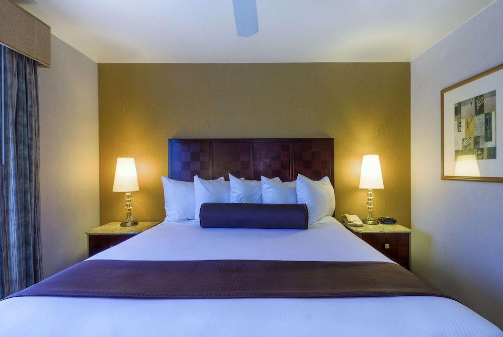 Ramada By Wyndham Costa Mesa/Newport Beach Dış mekan fotoğraf