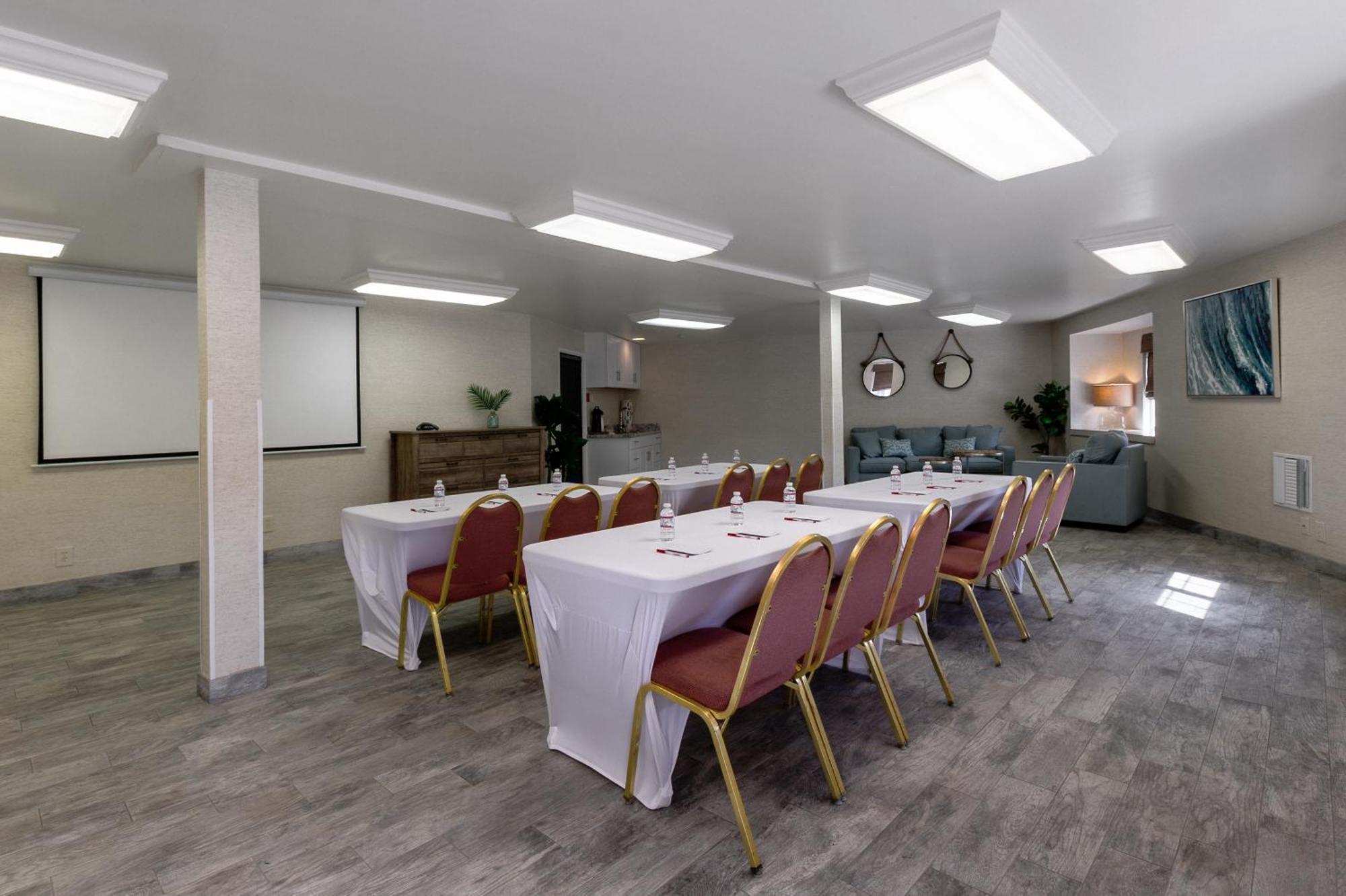 Ramada By Wyndham Costa Mesa/Newport Beach Dış mekan fotoğraf